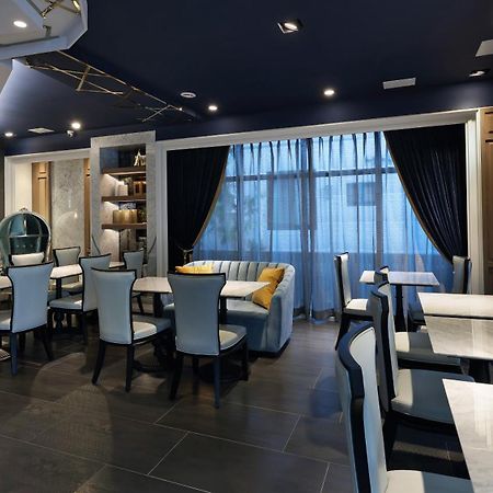 Bed and breakfast 墾丁耳東華苑erdong Manor Extérieur photo
